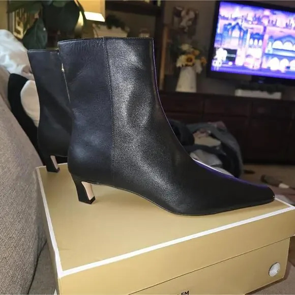 Michael Kors Cosmo Leather Kitten Boot - Picture 1 of 13